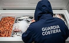 Pesce scaduto nei ristoranti di Siracusa, chiuso un locale