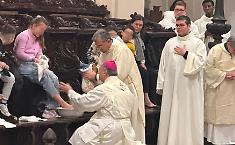 Triduo Pasquale, mons. Lomanto: &laquo;Portiamo la luce del Vangelo&raquo;