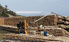 Abusi post-ciclone Harry: sequestrato intero porticciolo diportistico