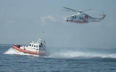 Tre velisti irlandesi salvati dalla Guardia Costiera a 30 miglia da Portopalo