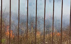 Incendio a Santa Panagia, c'&egrave; la pista dolosa: caccia ai piromani incastrati dalle telecamere