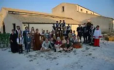 La leggenda delle Teste di Moro diventa teatro immersivo: grande successo per "Mori" a Marzamemi