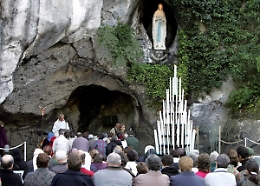 Lourdes, 162 anni fa l'apparizione della Madonna &laquo;Io sono l'Immacolata Concezione&raquo;