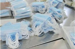 Coronavirus, la mascherina riduce di 36 volte il rischio contagio