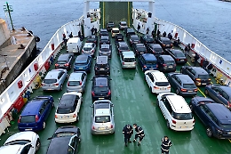 Sicilia, confini aperti e stop alla quarantena: firmati decreto e ordinanza, ecco tutte le  novità