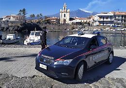 Covid, positivo vìola quarantena e va a pescare a Stazzo: denunciato