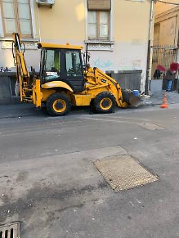 Catania: cantiere senza segnaletica di sicurezza