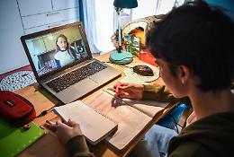 Scuola, le ipotesi per gli esami di Maturit&agrave; e Terza Media: oggi il decreto