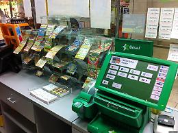 Randazzo, si finge tecnico di Lottomatica e truffa rivendita tabacchi