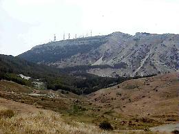 Cammarata, tratto in salvo un escursionista rimasto intrappolato in un dirupo