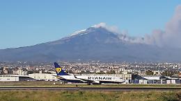 Riaperto lo spazio aereo su Catania
Cessata l'emergenza cenere dell'Etna