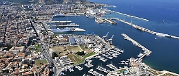 Dopo i cinesi anche gli arabi mettono gli occhi sul porto di Palermo