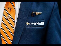 Ryanair, crepe in tre Boeing. Il Guardian accusa: «Compagnia lo ha taciuto»