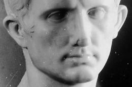 La testa di Ottaviano Augusto: dai musei di tutto il mondo allo scantinato del Paolo Orsi a Siracusa