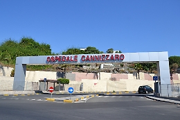 Chiaramonte Gulfi, 18enne ustionata da acqua bollente in un'industria conserviera