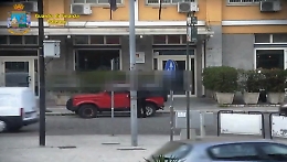 Assenteismo Regione,  i 42 "furbetti" indagati dopo segnalazione di una moglie gelosa