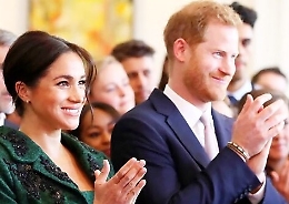 Carlo invita Harry e Meghan alla cerimonia per l'incoronazione