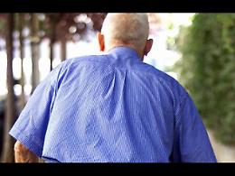 Gela, "parenti serpenti" si fanno consegnare i soldi da congiunto affetto da deficienza psichica