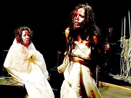 "Troiane", donne contro la guerra