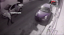 Palermo, &laquo;Comprati questi diamanti&raquo;, sgominata banda che truffava anziani