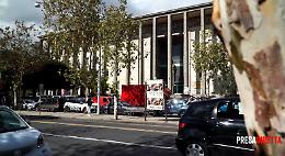 Le telecamere di "Presa diretta" nei tribunali 
di Catania e Palermo