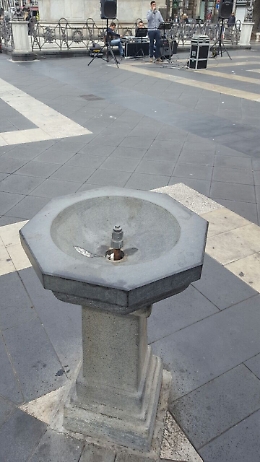 «Catania, scompaiono le fontanelle: da anni ne chiediamo il ripristino»