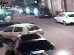 Paternò, arrestato uno scippatore seriale: tradito da un'immaginetta di Santa Rita