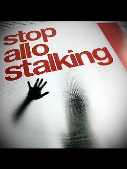 Minaccia e vessa ex compagna per 14 anni. Stalker arrestato a Catania