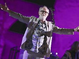 «Stavolta ve le voglio cantare così»: De Gregori a Taormina