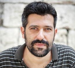 Daniele Zito, far finta di avere un lavoro