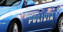 Mini bomba carta trovata sul cofano di un'auto a Siracusa