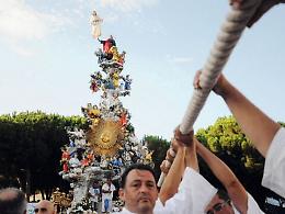 Ferragosto a Messina, &egrave; il giorno della storica Vara al grido di "Viva Maria&raquo;