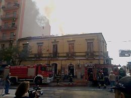 Catania, incendio alla Quinta Municipalità, uffici chiusi per precauzione