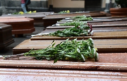 Migranti: funerali interreligiosi a Catania per 17 vittime