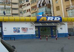 Dipendente supermercato ferito da rapinatori a Palermo