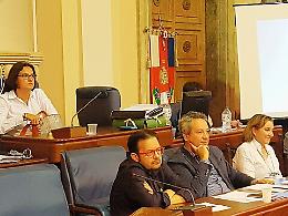 Caltanissetta, il Consiglio comunale si divide sul bilancio