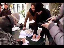 Catania, protesta contro un'antenna in via Renato Imbriani