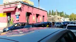 Catania, caos cimitero, Zia Lisa paralizzato dal traffico