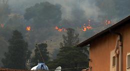 Palermo, rogo sul monte Pellegrino: trovati fumogeni degli ultrà