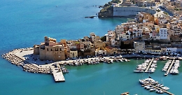 Quanto piace la Sicilia agli stranieri, tutti a caccia delle case di lusso