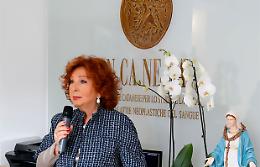 Una vita dalla parte di chi soffre, la Candelora d'Oro a Agata Rosalba Zappalà Massimino