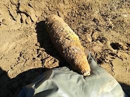 Proiettile di artiglieria tedesco di 113 kg fatto brillare nelle campagne ennesi