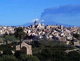 Militello Val di Catania è il "Borgo più bello di Sicilia": cosa vedere nella cittadina barocca da scoprire