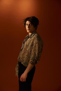 L'"Insuperabile Tour" di Rkomi raddoppia in Sicilia