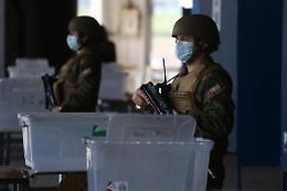 Cile: aperti i seggi per il referendum sulla nuova Costituzione