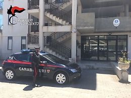 Canicatt&igrave;, rapinato un furgone corriere