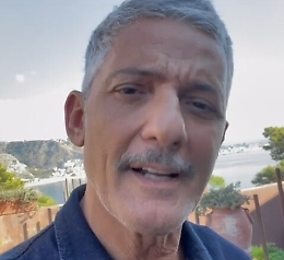 Fiorello: «Sveglierò gli italiani con "Viva Rai2". Me l'ha detto Mattarella»