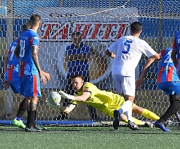 C'&egrave; Klavs Bethers e la porta del Catania ha messo il lucchetto