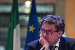 Tim:Giorgetti, offerta Kkr da valutare su interessi generali