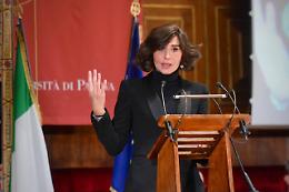 "Maglie" più larghe per Medicina e fondi del Pnrr, che cosa ha detto il ministro Bernini a Catania